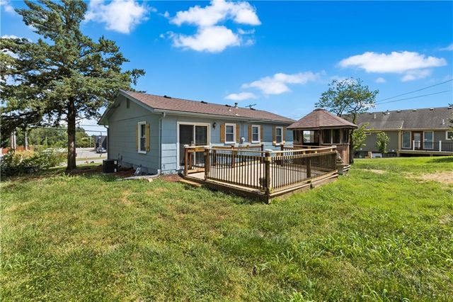 6206 NE Antioch Road, Kansas City, MO 64119