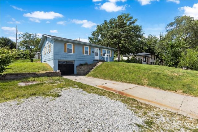 6206 NE Antioch Road, Kansas City, MO 64119