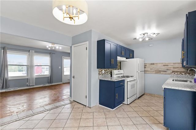 6206 NE Antioch Road, Kansas City, MO 64119