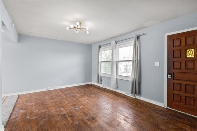 6206 NE Antioch Road, Kansas City, MO 64119