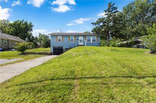 6206 NE Antioch Road, Kansas City, MO 64119