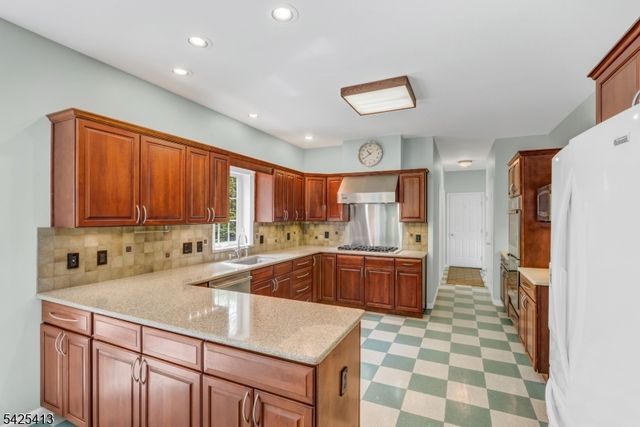 70 Mattison Rd, Frankford Twp., NJ 07826