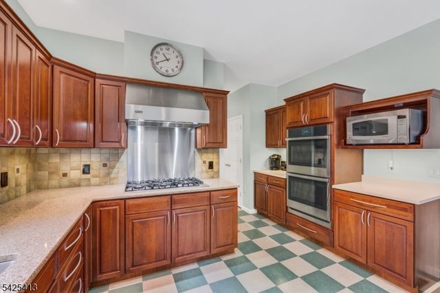 70 Mattison Rd, Frankford Twp., NJ 07826