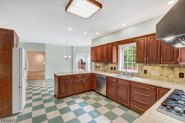 70 Mattison Rd, Frankford Twp., NJ 07826