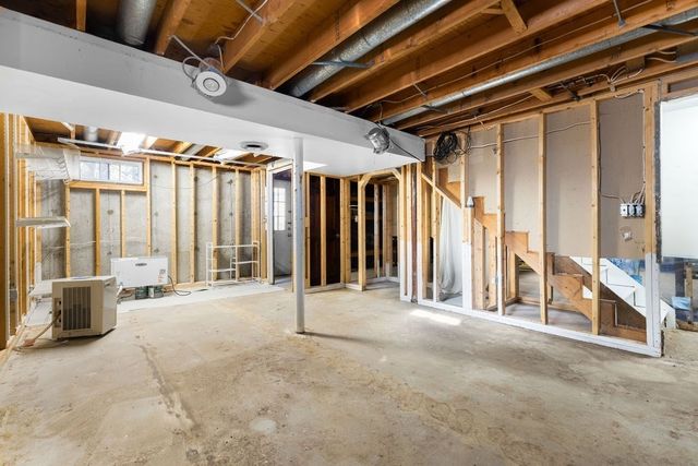 22 Browning Rd, Shrewsbury, MA 01545