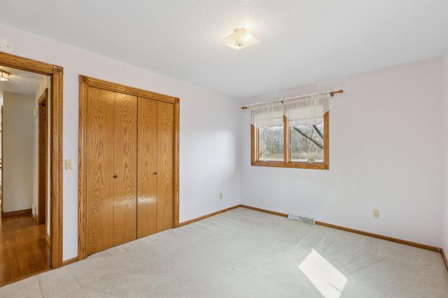 16809 127th Street SE, Becker, MN 55308