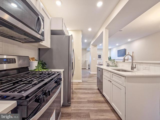 4911 QUEENSBERRY AVE, Baltimore, MD 21215