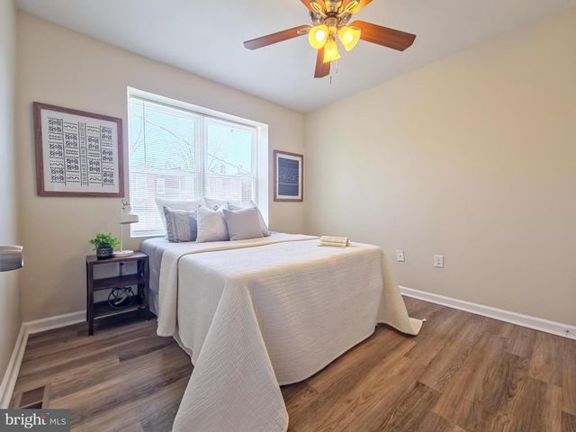 4911 QUEENSBERRY AVE, Baltimore, MD 21215