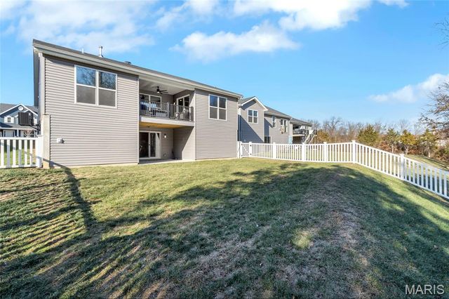 38 Brush Creek Drive, Pacific, MO 63069