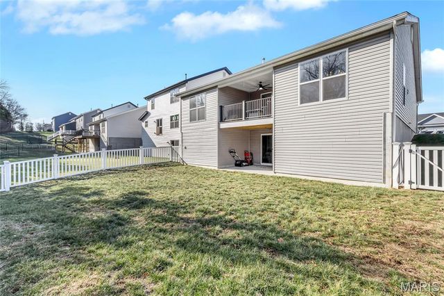 38 Brush Creek Drive, Pacific, MO 63069