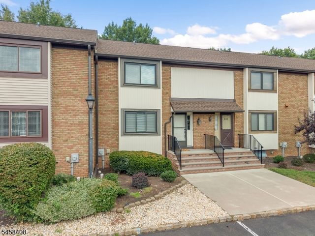 850 Robin Rd, Hillsborough Twp., NJ 08844