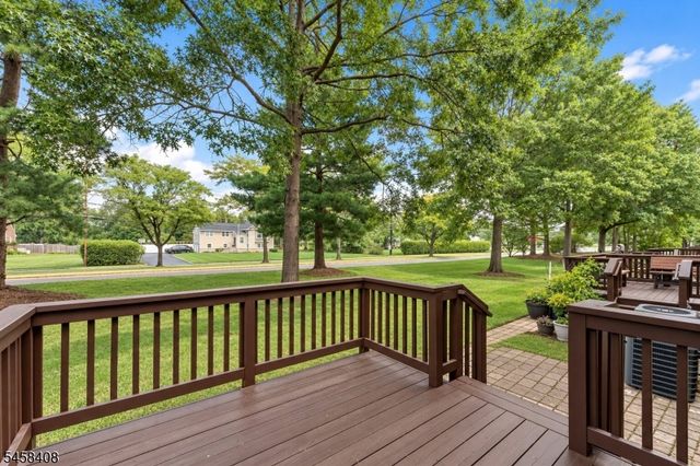 850 Robin Rd, Hillsborough Twp., NJ 08844