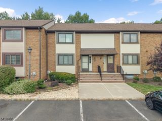850 Robin Rd, Hillsborough Twp., NJ 08844