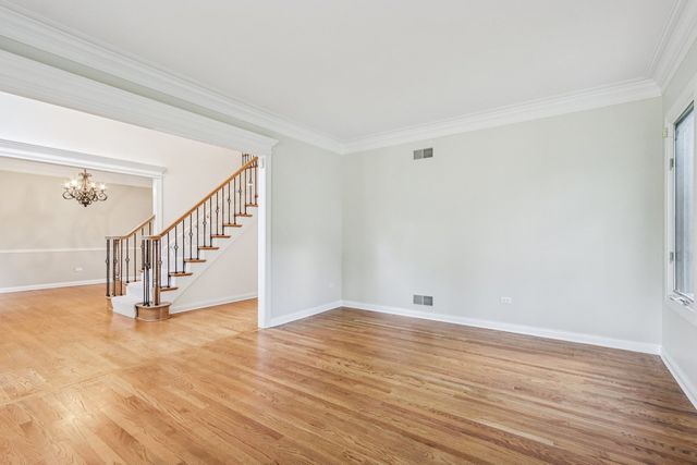 641 Mason Lane, Lake In The Hills, IL 60156