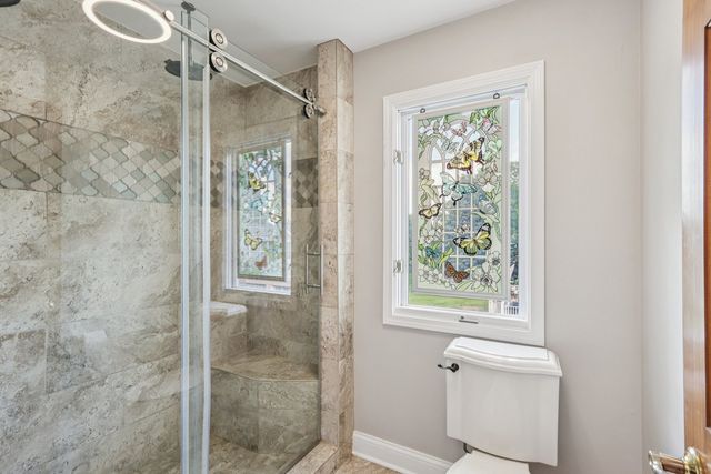 641 Mason Lane, Lake In The Hills, IL 60156