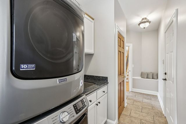 641 Mason Lane, Lake In The Hills, IL 60156