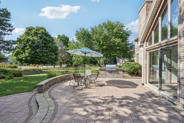 641 Mason Lane, Lake In The Hills, IL 60156