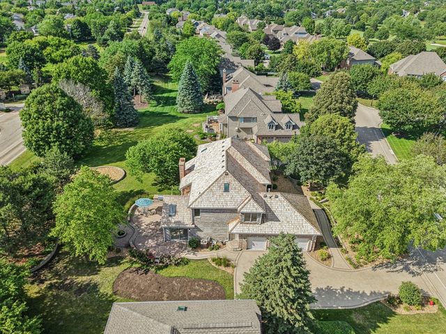 641 Mason Lane, Lake In The Hills, IL 60156