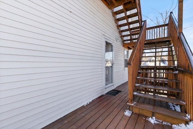 129 Friend St 2, Amesbury, MA 01913