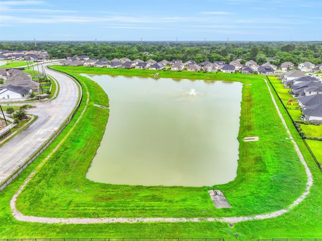 305 Bordeaux Court, Alvin, TX 77511