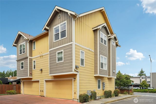 14403 34th Lane S, Tukwila, WA 98168