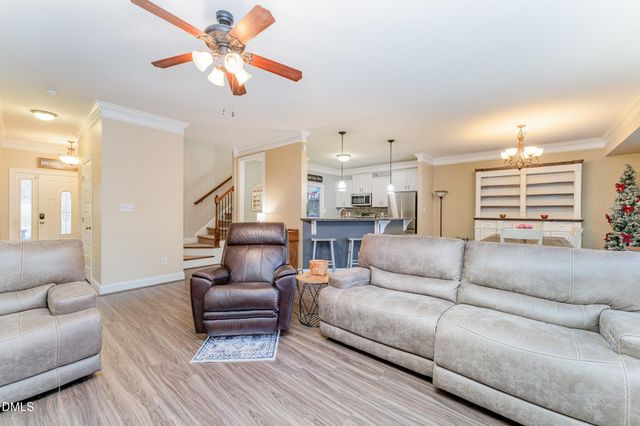 110 Lexington Avenue, Zebulon, NC 27597