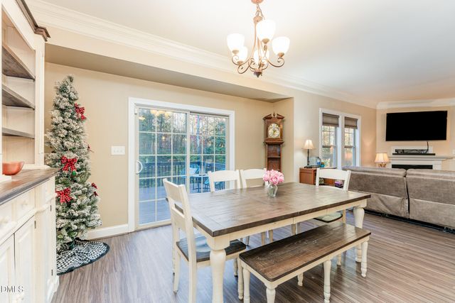 110 Lexington Avenue, Zebulon, NC 27597