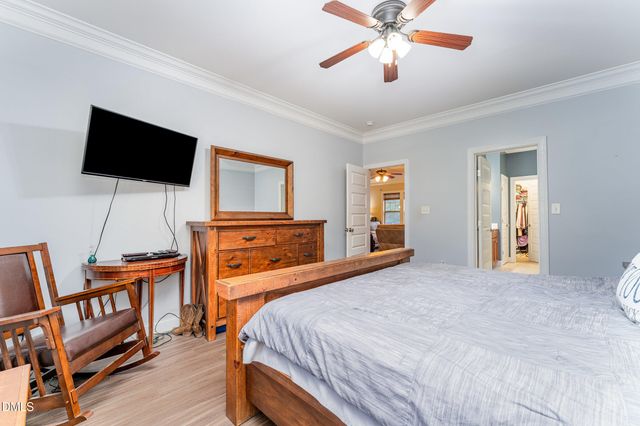 110 Lexington Avenue, Zebulon, NC 27597