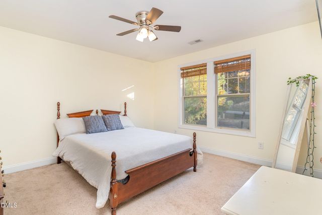 110 Lexington Avenue, Zebulon, NC 27597