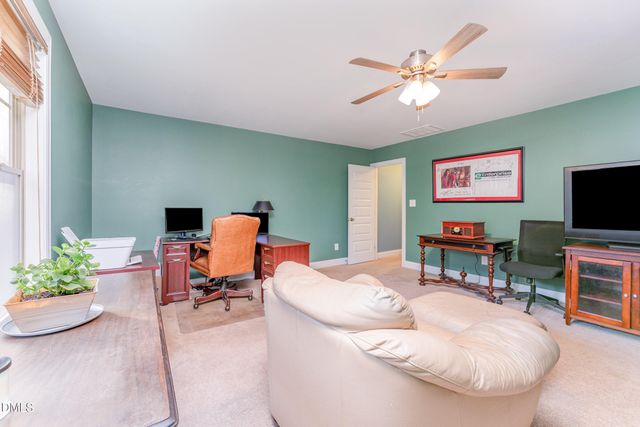 110 Lexington Avenue, Zebulon, NC 27597