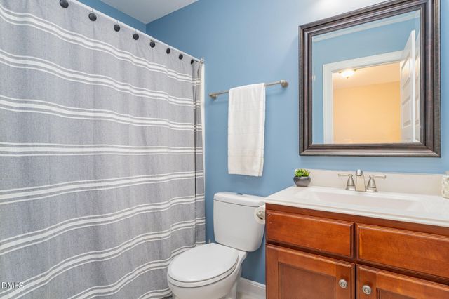 110 Lexington Avenue, Zebulon, NC 27597