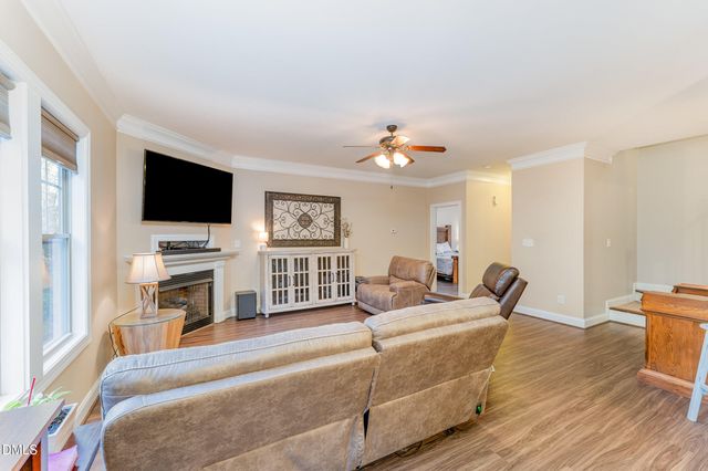 110 Lexington Avenue, Zebulon, NC 27597