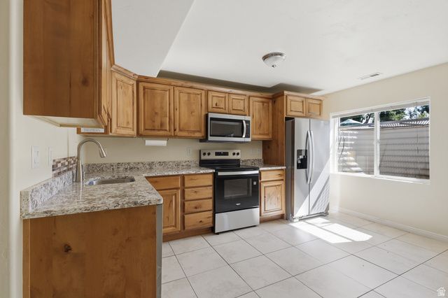377 W 600 N, Lindon, UT 84042