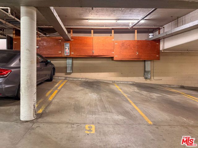 1215 N Olive Drive 306, West Hollywood, CA 90069