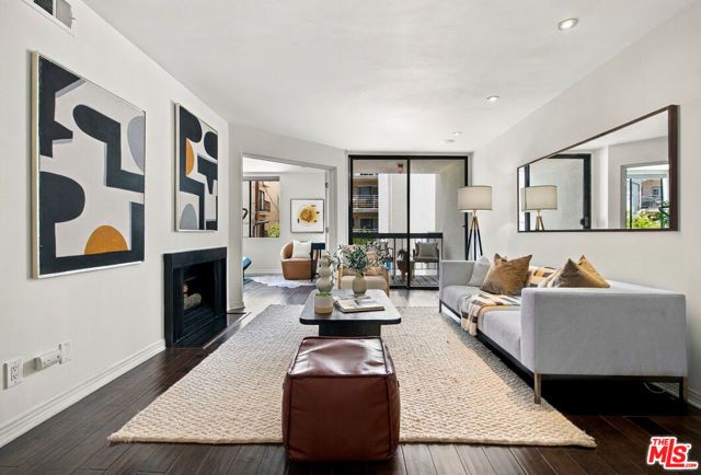 1215 N Olive Drive 306, West Hollywood, CA 90069