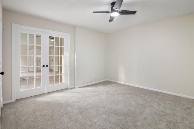 6903 Vinewood Circle, Houston, TX 77088