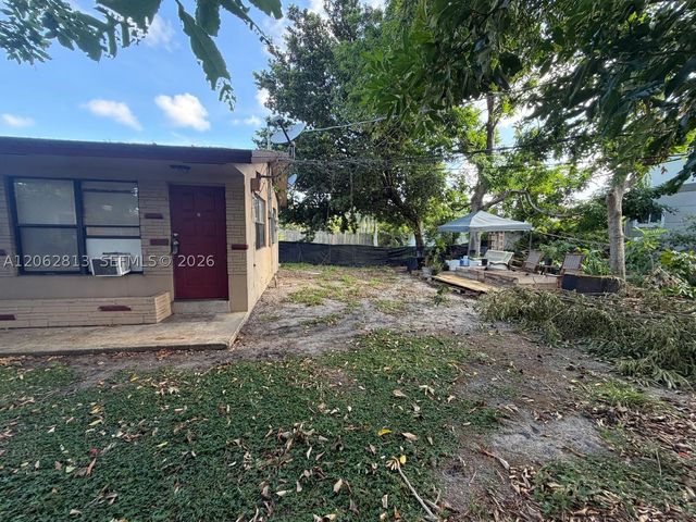 812 NW 4th Ave 2, Fort Lauderdale, FL 33311