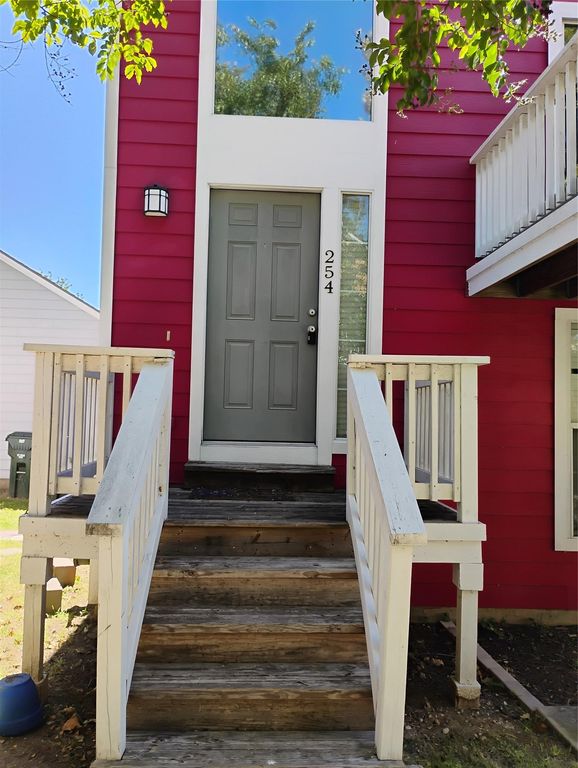 254 Trestle Tree, San Marcos, TX 78666