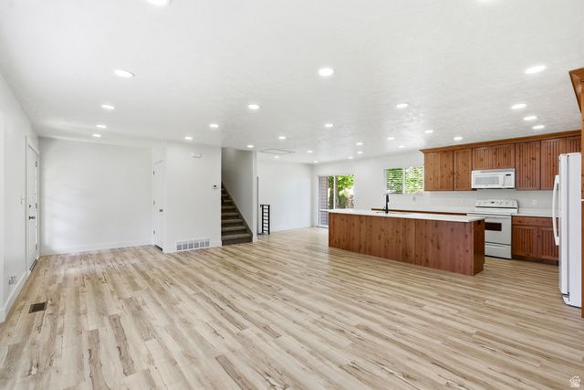 4796 S RIVER MEADOW WAY, Taylorsville, UT 84123