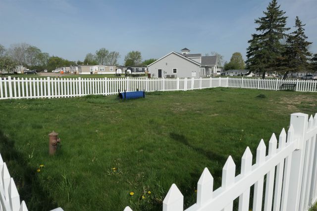 1097 Peachtree Court, Union Twp, MI 48858