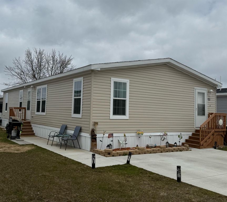 1097 Peachtree Court, Union Twp, MI 48858