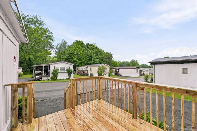 327 Currycross Road, New Windsor, NY 12553