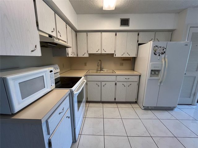 2253 NORWEGIAN DRIVE 33, Clearwater, FL 33763