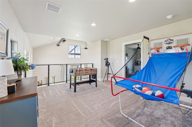 23960 E 710 Road, Wagoner, OK 74467