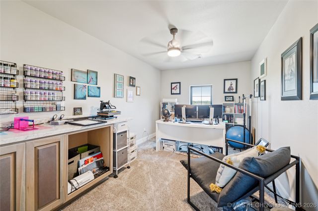 23960 E 710 Road, Wagoner, OK 74467