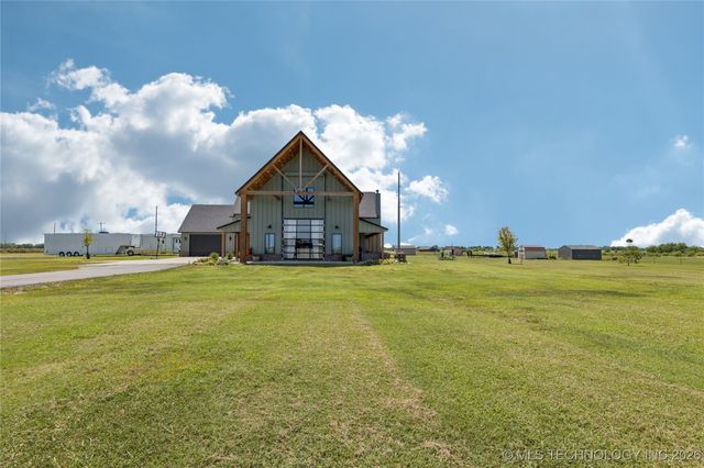 23960 E 710 Road, Wagoner, OK 74467