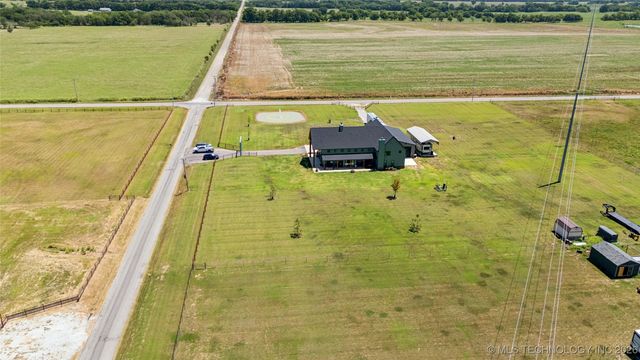 23960 E 710 Road, Wagoner, OK 74467