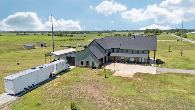 23960 E 710 Road, Wagoner, OK 74467