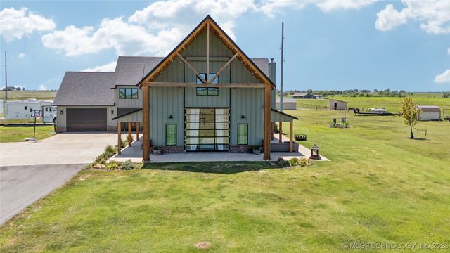 23960 E 710 Road, Wagoner, OK 74467