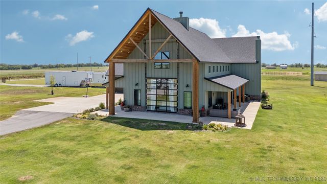 23960 E 710 Road, Wagoner, OK 74467